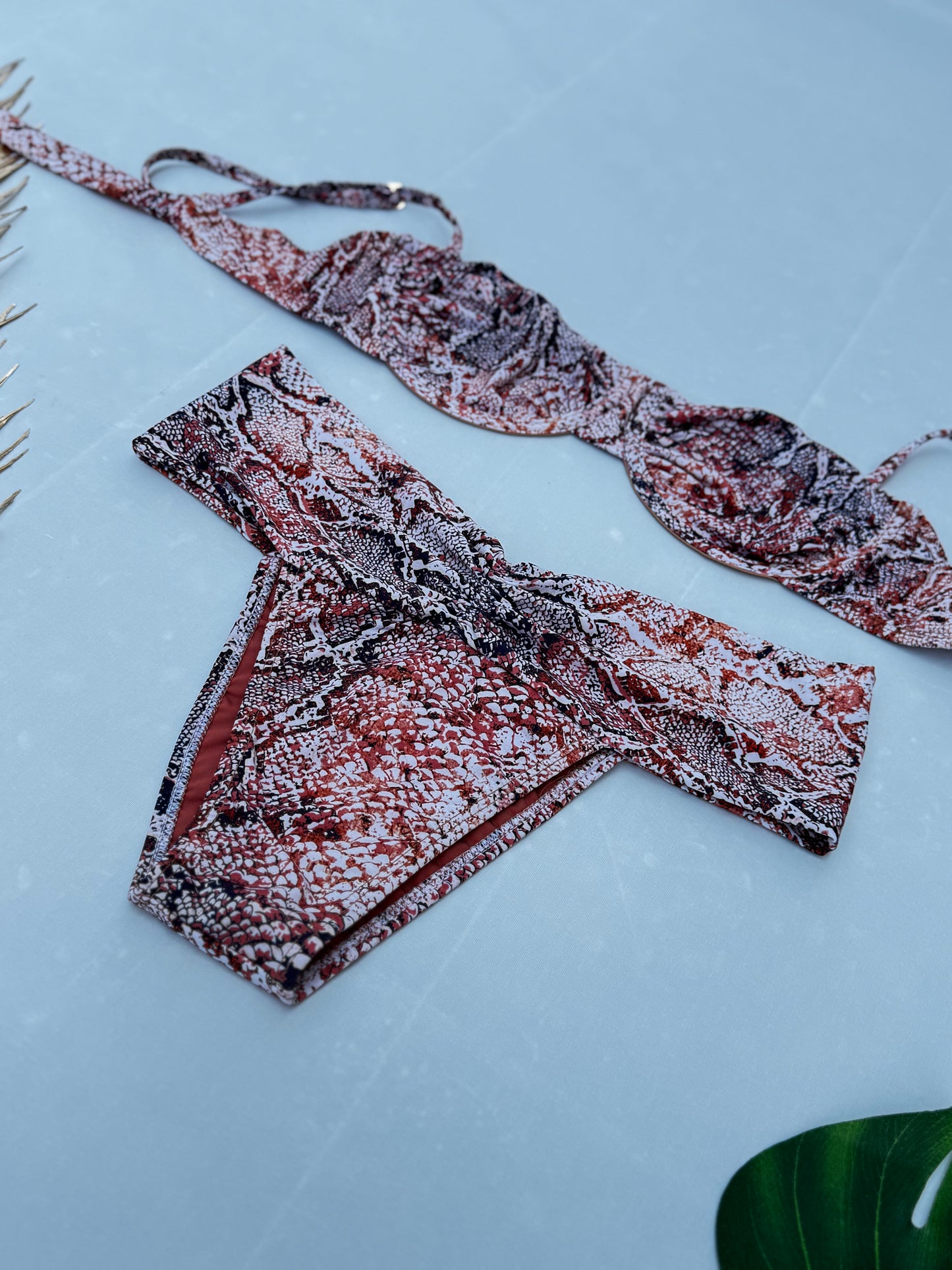Slip Tanga Drape Cobra